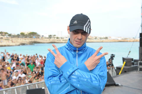Foto 029 Fabri Fibra - prove 28 Set 2010 prima serata O'Scia' 2010 a  Lampedusa